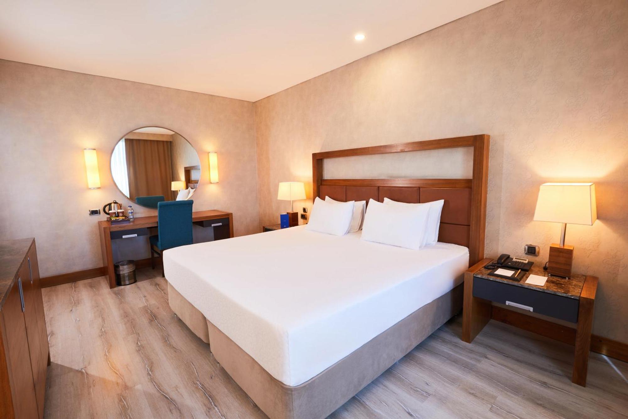 Dedeman Konya Hotel Convention Center Luaran gambar